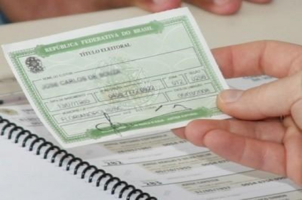 Polícia indicia eleitores por fraude na transferência de títulos em Piratuba