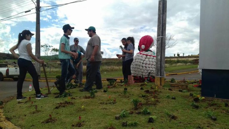 Vereadores mirins iniciam projeto “Adote um espaço público” em Zortéa