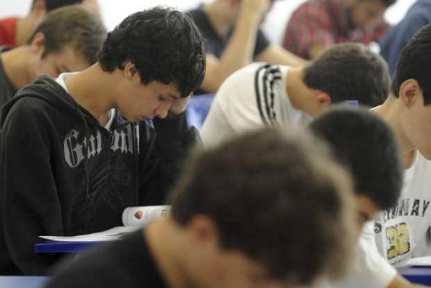 Estudantes com Fies podem suspender parcelas no Banco do Brasil a partir de hoje