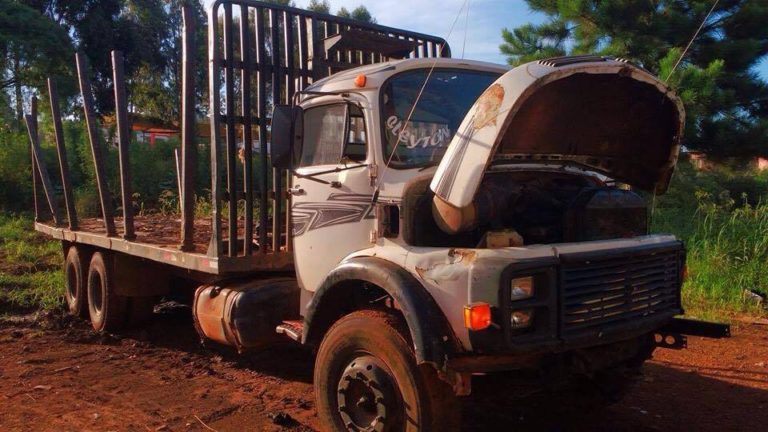 Polícia Militar de Palmas recupera caminhão com registro de furto em Videira