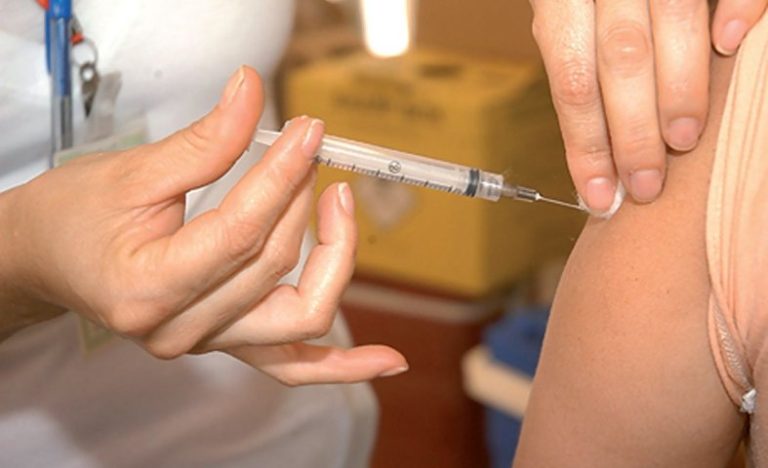 Apenas metade dos adolescentes foram vacinados contra HPV em Santa Catarina