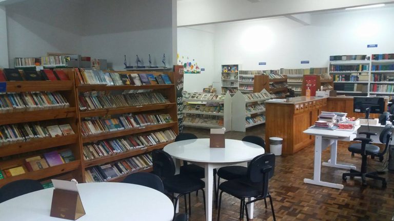 Biblioteca Pública Municipal de Capinzal completa 67 anos nesta segunda-feira