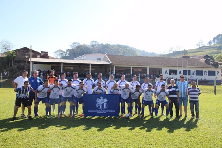 Associação Atlética Riopeixense é campeã do regional de futebol de campo