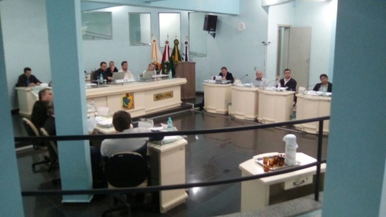 Vereadores sugerem implantação de Ouvidoria na prefeitura de Capinzal