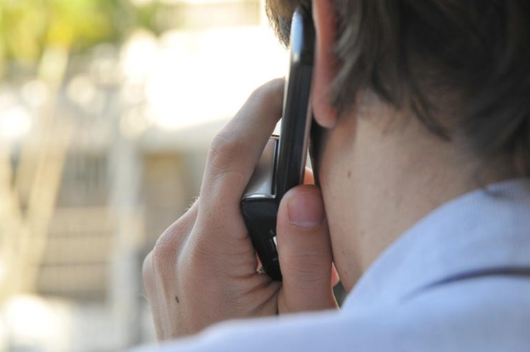 Empresário perde mais de R$ 7 mil em golpe da lista telefônica