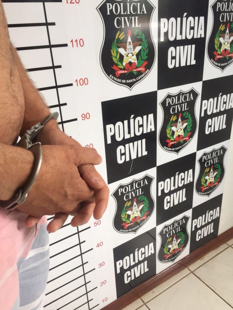Polícia Civil de Campos Novos prende condenado por falsidade ideológica