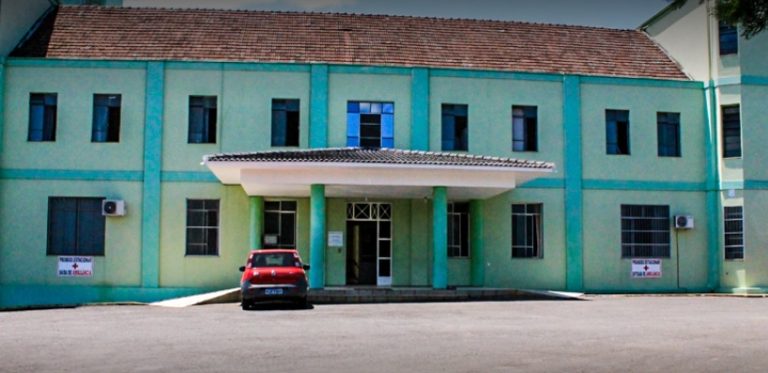 Hospital São Roque de Luzerna vende mudas de araucária para manutenção das atividades