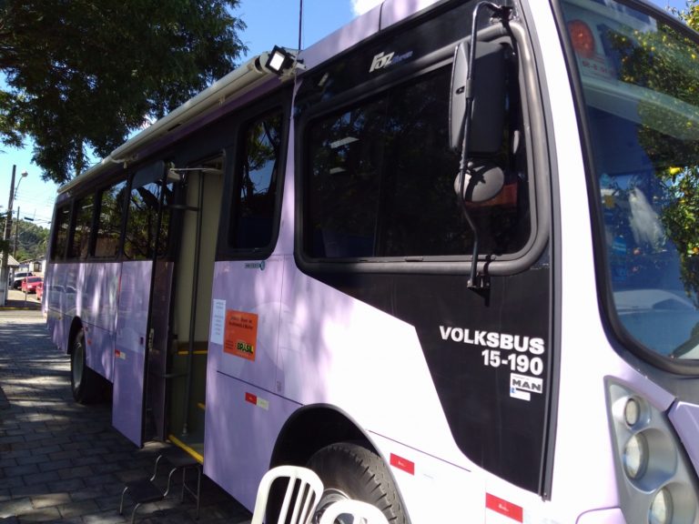 Atividades relacionadas ao Ônibus Lilás reúnem mais de 70 mulheres em Peritiba
