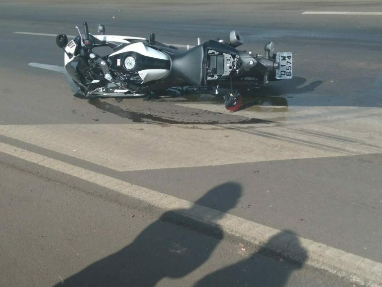 Motociclista morre após colidir em placa de trânsito na BR-282