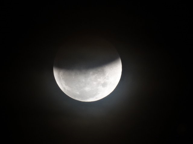 Capinzalense registra eclipse lunar que encantou o mundo
