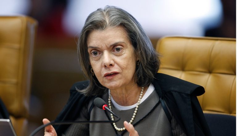 STF dá cinco dias para Bolsonaro explicar 7 de Setembro no Rio