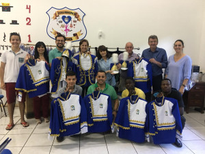 Banda Municipal de Capinzal recebe novos uniformes