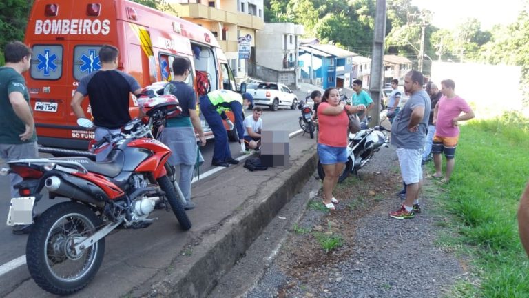 Motociclista ferido em colisão com carro no Acesso Cidade Alta