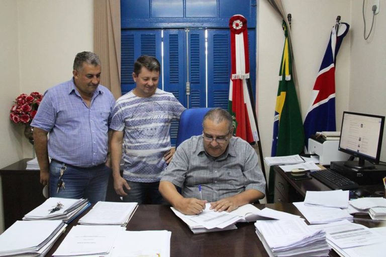 Assinado termo de convênio entre Prefeitura de Piratuba e Hospital Beneficente