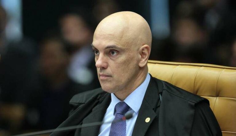 Moraes determina que portal retire reportagem sobre Toffoli e aciona PF
