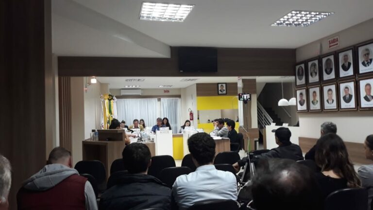 Legislativo ourense concluiu o ciclo de sessões do mês de maio