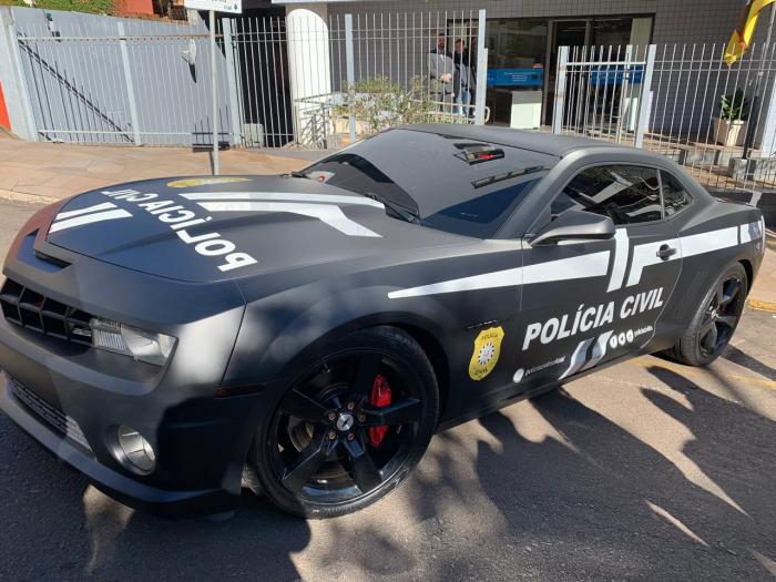 Camaro de R$ 130 mil começa a ser usado pela Polícia Civil de Passo Fundo em operações
