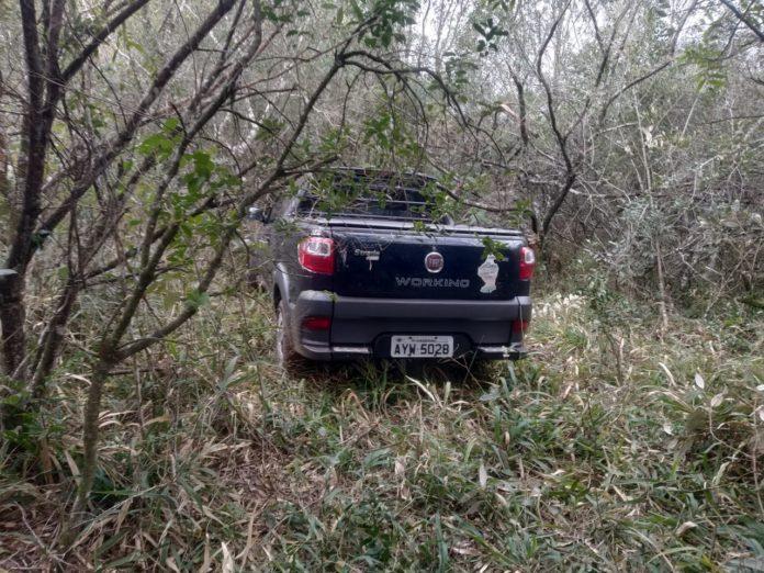 Polícia localiza um dos três veículos roubados na região de Palmas/PR