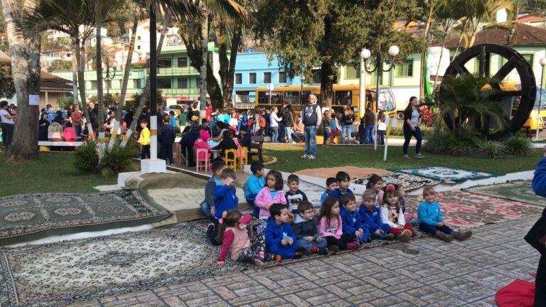 Ouro promove Arte, Leitura e Brincadeira na Praça nesta sexta-feira (16)