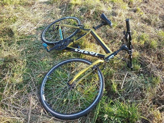 Bicicleta abandonada às margens da BR-470 é recolhida pela PM em Campos Novos
