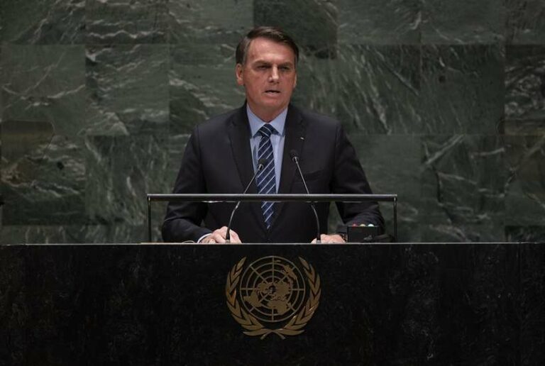 Discurso de Bolsonaro na ONU é elogiado nas redes sociais