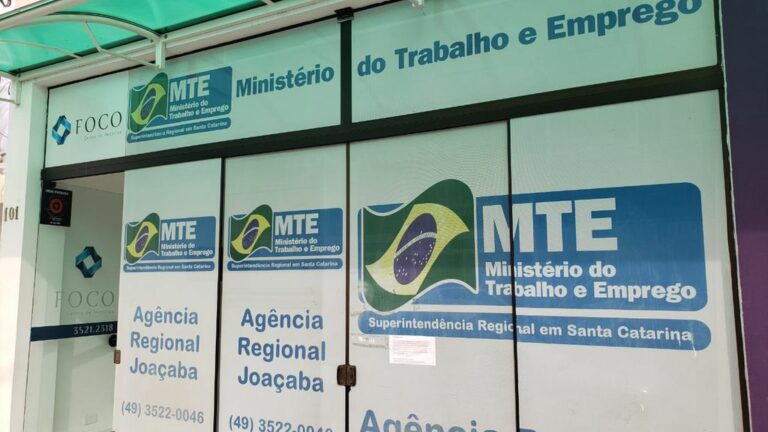 Agência do Ministério do Trabalho de Joaçaba está de portas fechadas