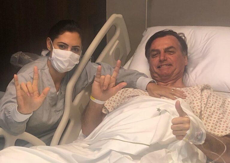 Disposto e bem-humorado, Bolsonaro se recupera em SP da quarta cirurgia
