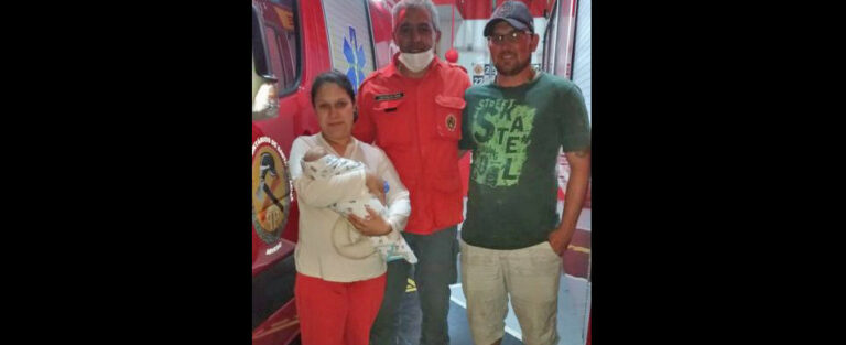 Bebê de 15 dias se engasga e é salvo pelos Bombeiros Voluntários de Irani