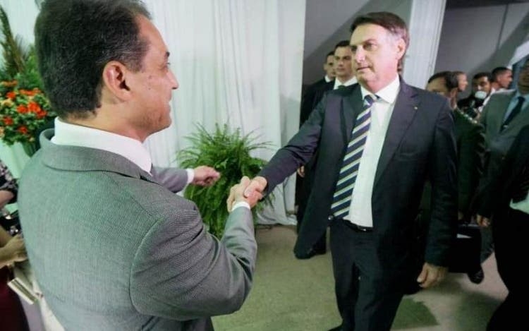 Moisés rebate pedido de Bolsonaro sobre retirada do ICMS dos combustíveis