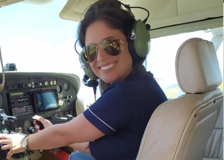 Primeira piloto de aviação da história de Campos Novos se formará em breve