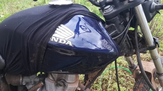 Polícia Militar recupera moto furtada em Herval d’ Oeste; veículo estava em Joaçaba