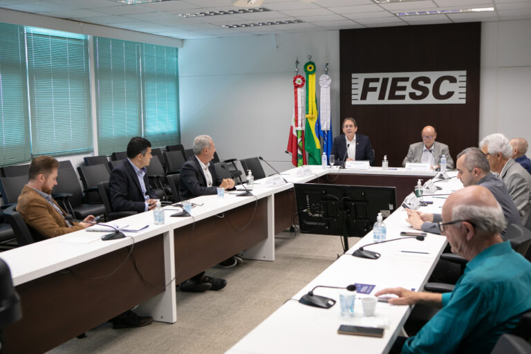 Infraestrutura de transportes de SC precisa de R$ 18,4 bilhões até 2026, avalia FIESC
