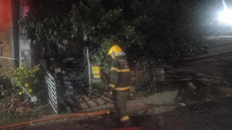 Morador morre carbonizado durante incêndio em residência em Herval d’ Oeste